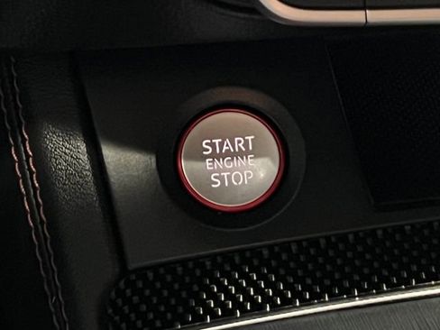 Used 2019 Audi SQ5 Premium Plus w/ Premium Plus Package image 22