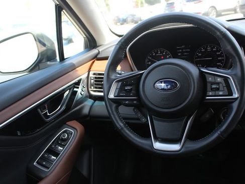 Used 2020 Subaru Outback Touring AWD/4WD image 42