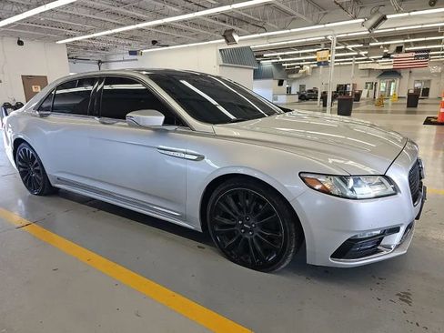 Used 2017 Lincoln Continental Reserve FWD image 5