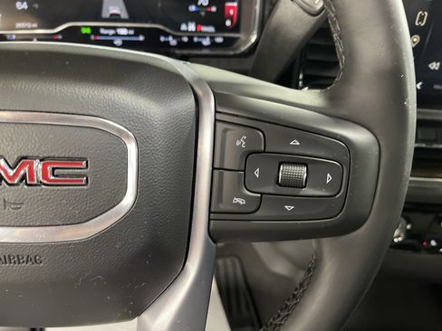 Used 2024 GMC Sierra 1500 Elevation image 20