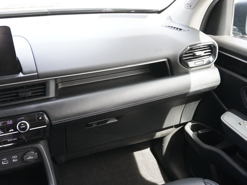Used 2024 Honda Pilot Touring image 38