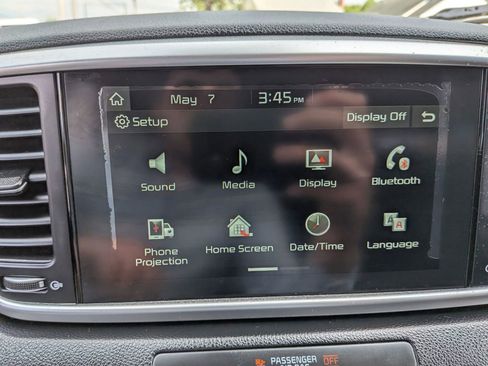 Used 2021 Kia Sportage LX FWD image 40
