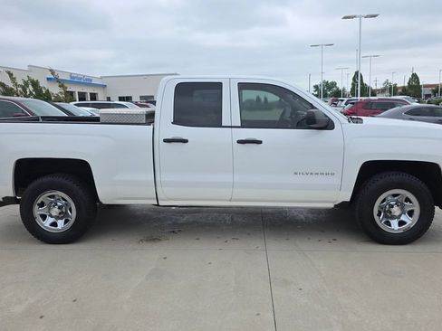 Used 2014 Chevrolet Silverado 1500 LT AWD/4WD image 6