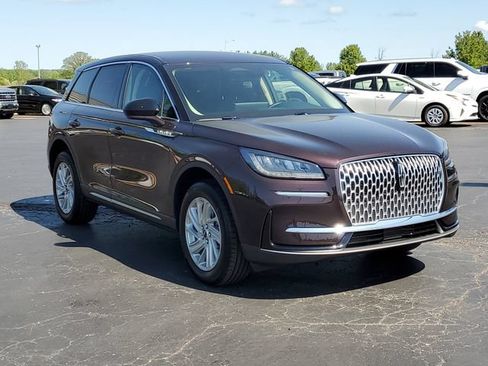 Certified 2023 Lincoln Corsair AWD image 2