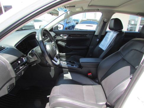 Used 2023 Honda Civic EX-L image 13