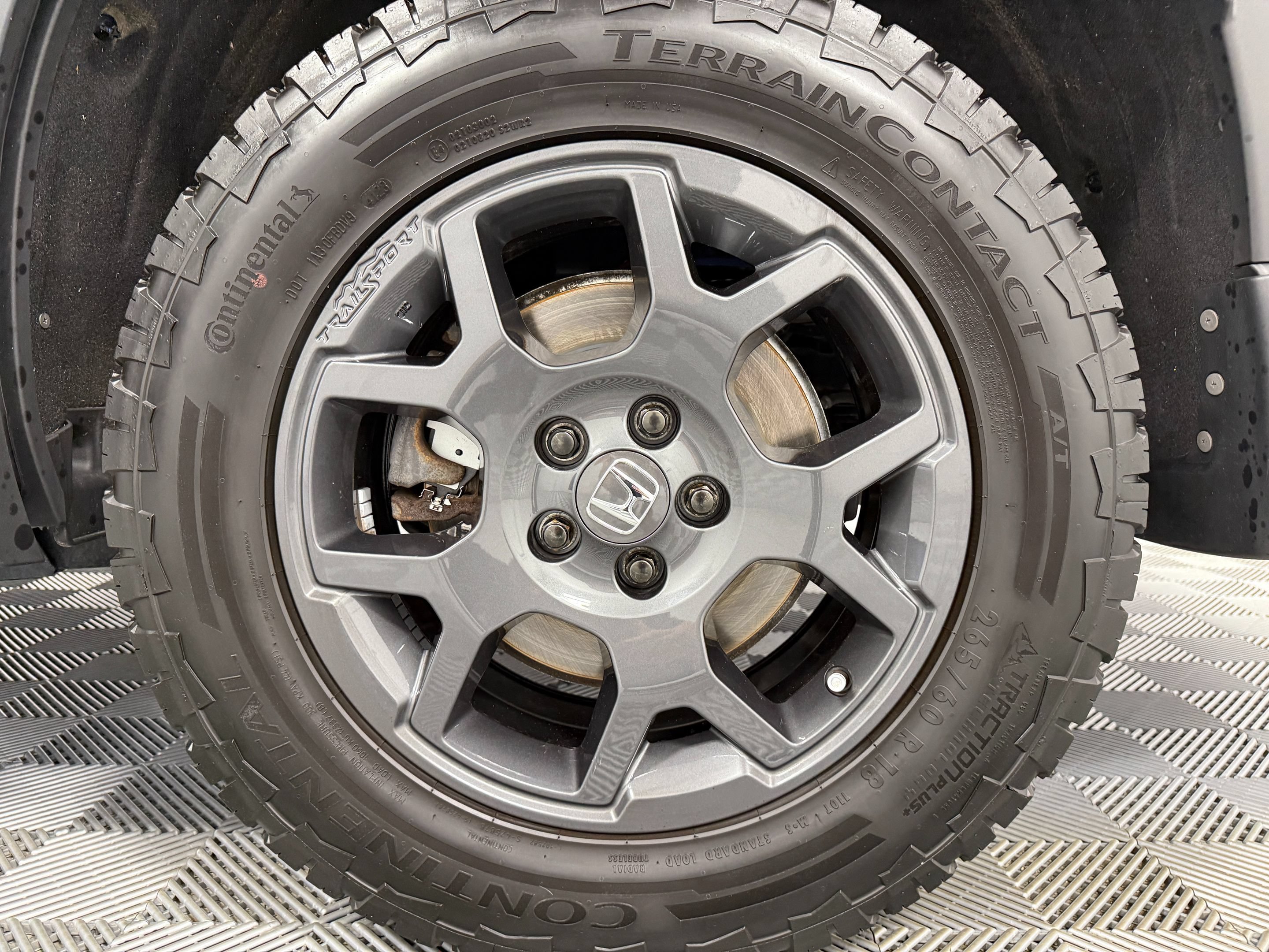 Used 2024 Honda Pilot TrailSport image 39