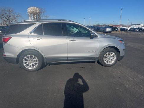 Used 2020 Chevrolet Equinox LT image 5