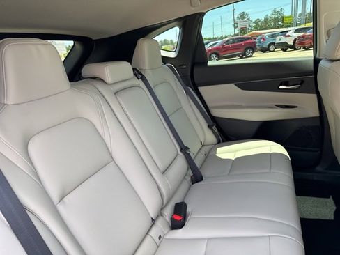 New 2025 Nissan Murano SV image 13