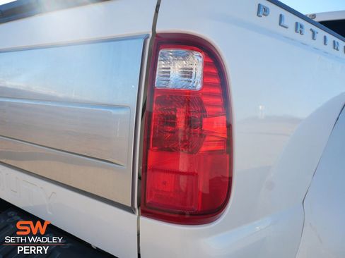 Used 2016 Ford F450 Platinum image 14