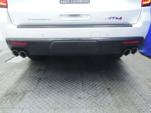 Used 2024 GMC Yukon AT4 w/ AT4 Premium Plus Package image 36