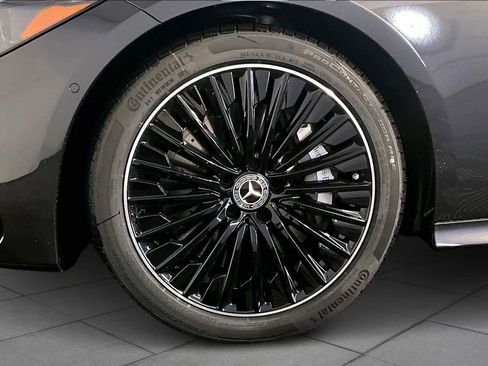 New 2026 Mercedes-Benz CLE 450 4MATIC Coupe image 17