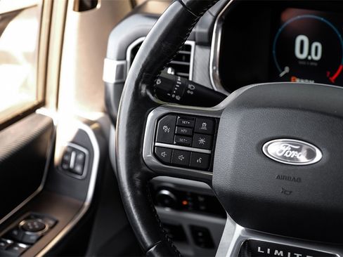 Used 2021 Ford F150 Limited image 14