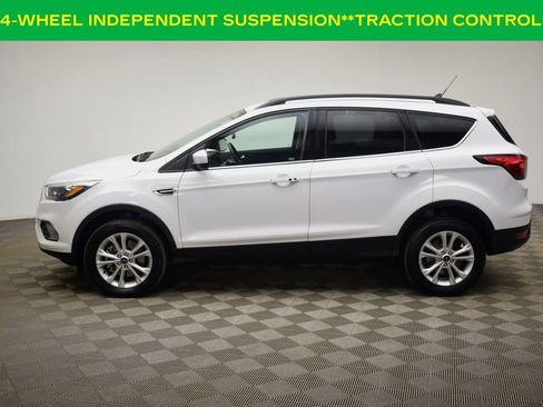 Used 2019 Ford Escape SEL image 12
