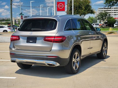 Used 2019 Mercedes-Benz GLC 300 image 7