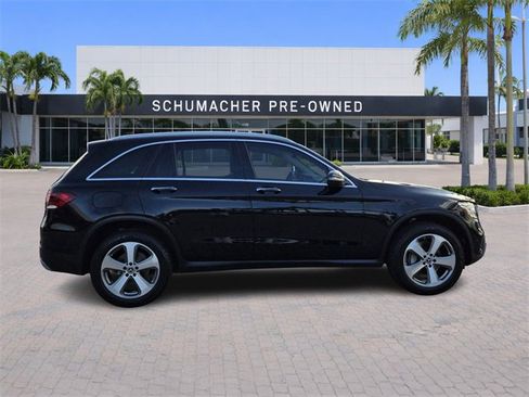 Used 2021 Mercedes-Benz GLC 300 image 8
