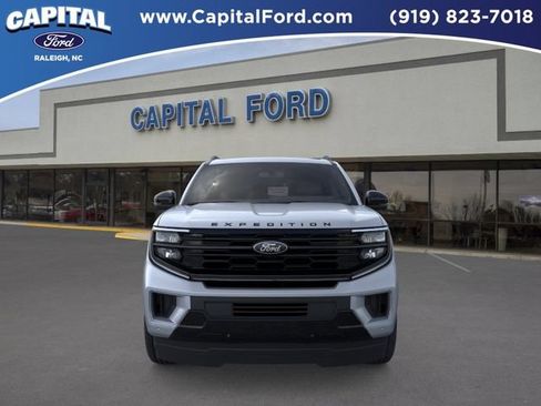 New 2026 Ford Expedition Platinum w/ Stealth Performance Package AWD/4WD image 6