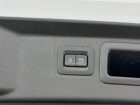 Used 2025 MAZDA CX-50 2.5 Hybrid w/ Premium Plus Pkg image 32