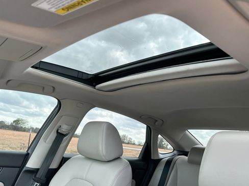 Used 2023 Honda Civic Touring image 22