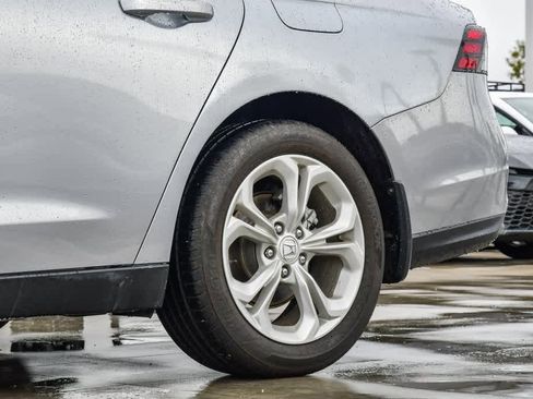 Used 2023 Honda Accord LX image 11