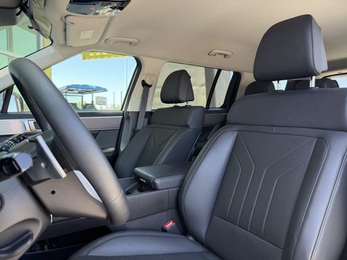 Used 2024 Hyundai Santa Fe SEL FWD image 31