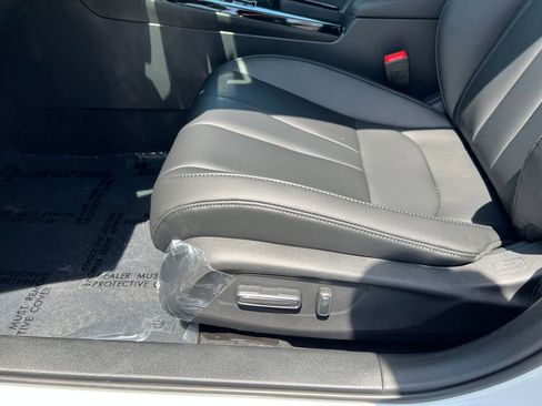 Used 2026 Acura Integra FWD image 15
