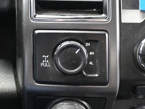 Used 2018 Ford F150 XLT w/ Equipment Group 301A Mid AWD/4WD image 24