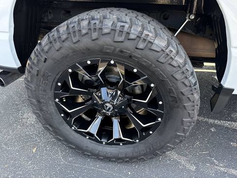 Used 2021 Ford F150 XLT w/ Equipment Group 302A High AWD/4WD image 17