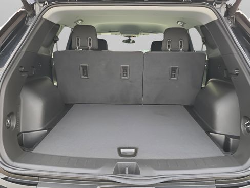 Used 2020 Chevrolet Blazer LT image 10