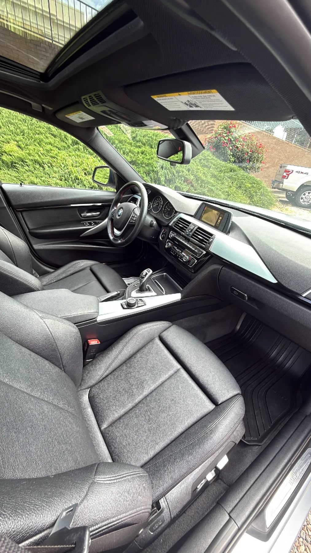 Used 2016 BMW 328i Sedan RWD image 33