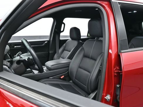 Used 2024 GMC Acadia Elevation w/ Luxury Package FWD image 10
