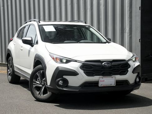 Used 2024 Subaru Crosstrek 2.0i Premium AWD/4WD image 1