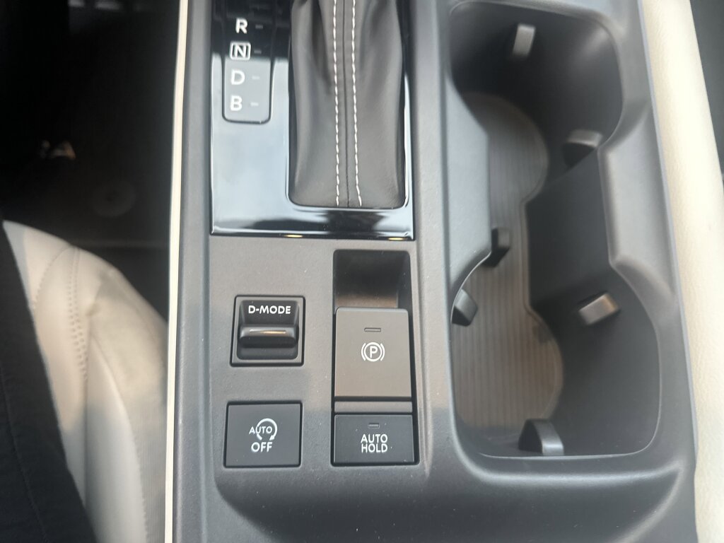 New 2026 Nissan Sentra SL w/ Floor Mat Package FWD image 18