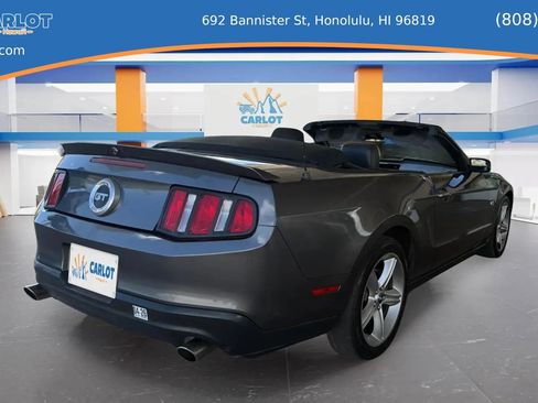 Used 2010 Ford Mustang GT RWD image 12