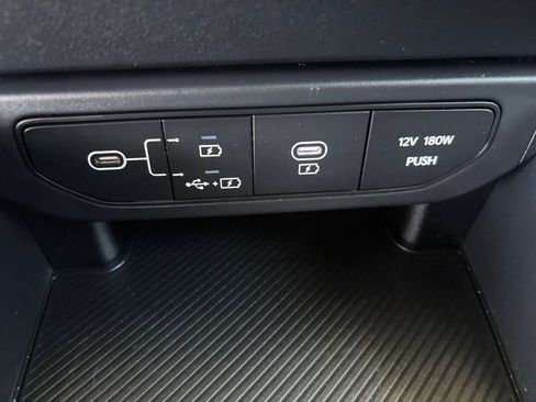 Used 2025 Kia K4 LX image 15