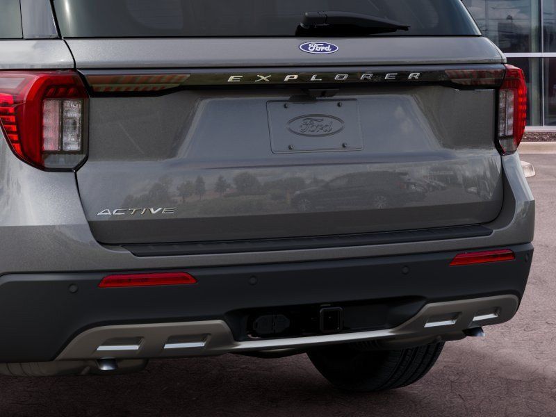 New 2027 Ford Explorer Active w/ Active Comfort Package RWD image 25