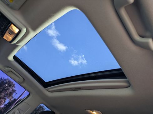 Used 2020 Toyota 4Runner Limited image 23