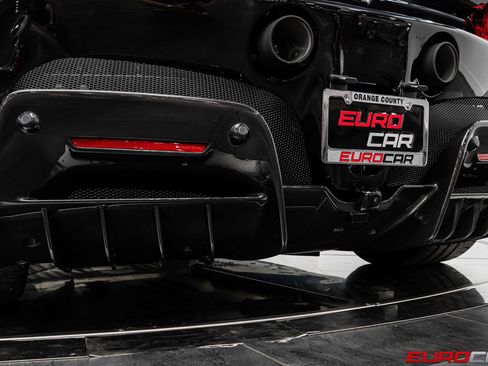 Used 2023 Ferrari SF90 Spider AWD/4WD image 32