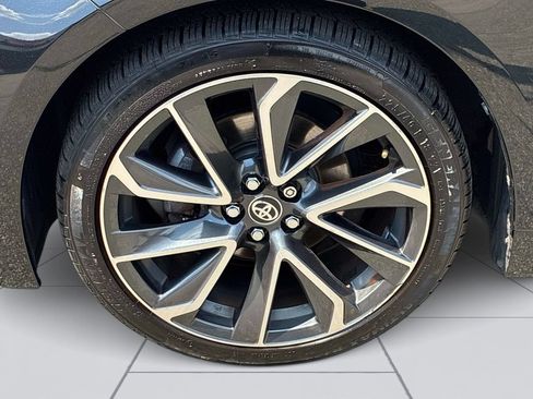 Used 2021 Toyota Corolla SE w/ Carpet Mat Package (TMS) FWD image 12