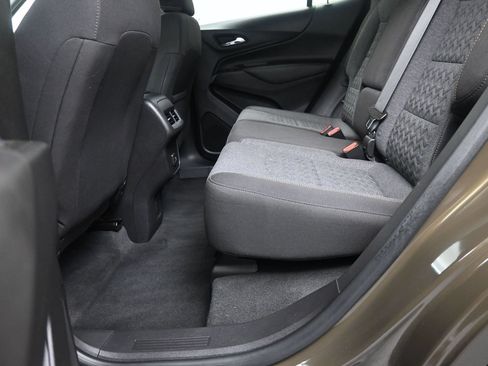Used 2023 Chevrolet Equinox LT AWD/4WD image 14