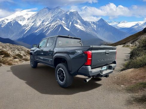 New 2026 Toyota Tacoma TRD Off-Road AWD/4WD image 4