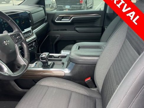 Used 2022 Chevrolet Silverado 1500 RST w/ Protection Package image 13