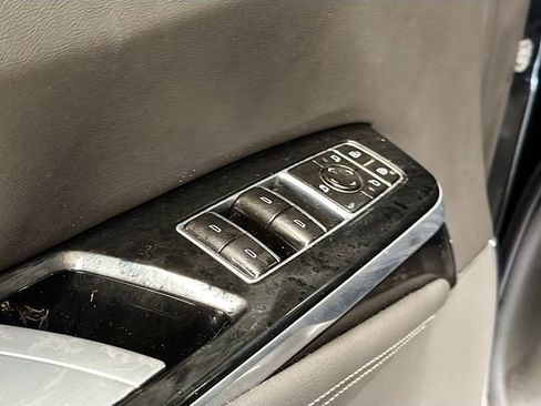 Used 2025 Cadillac Escalade ESV Premium Luxury w/ LPO, Floor Liner Package image 17