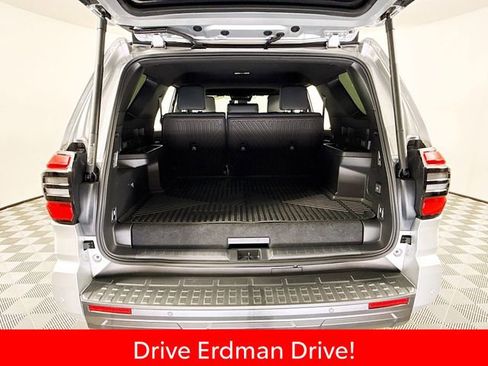 Certified 2026 Toyota 4Runner TRD Off-Road Premium AWD/4WD image 34