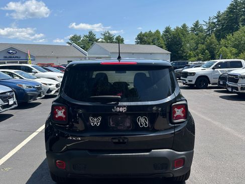 Used 2021 Jeep Renegade Sport AWD/4WD image 6