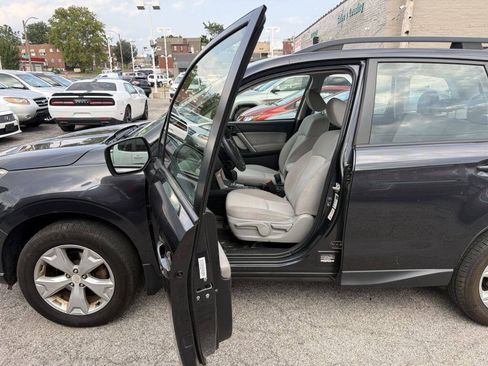 Used 2016 Subaru Forester 2.5i w/ Alloy Wheel Package AWD/4WD image 11