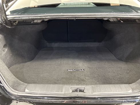 Used 2025 Nissan Sentra SV FWD image 19