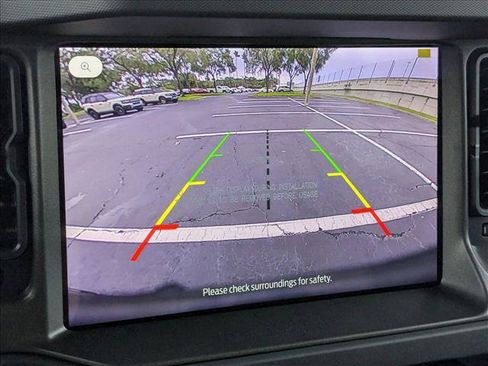 New 2025 Ford Bronco Badlands image 12