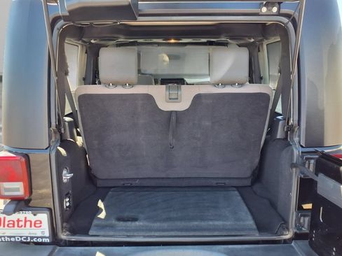 Used 2008 Jeep Wrangler X AWD/4WD image 24