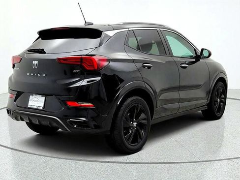 Used 2024 Buick Encore GX Sport Touring FWD image 5