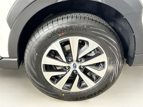 Used 2025 Subaru Outback Premium w/ Popular Package #1 image 24